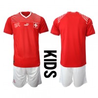 Švajčiarsko Domáci Detský futbalový dres MS 2022 Krátky Rukáv (+ trenírky)